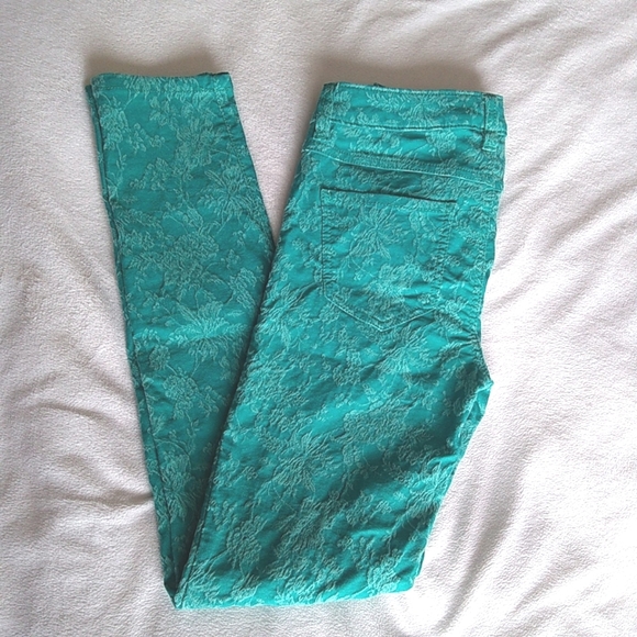 Lauren Conrad Teal Brocade Textured Flower Stretch Skinny Jeans Size 2 - Picture 3 of 10